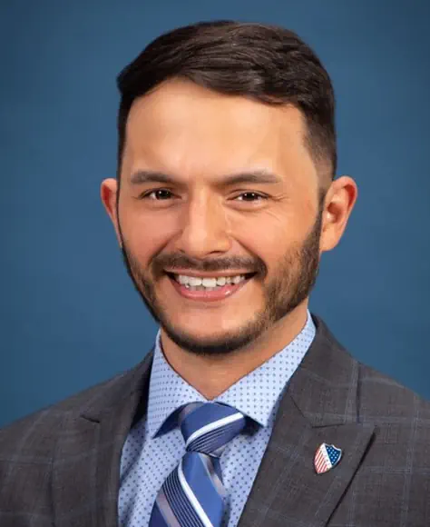 Headshot of Nicolas Salazar.